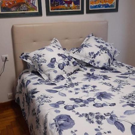 Apartamentos 比戈 外观 照片